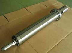 注塑機螺桿炮筒擠出機噪聲的原因分析